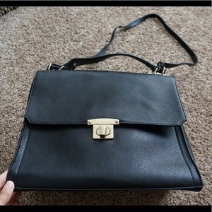 Forever 21 Hand bag with strap